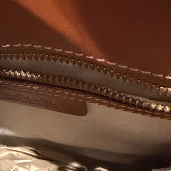 MICHAEL Michael Kors Tan Woven Shoulder Bag - Picture 3 of 5